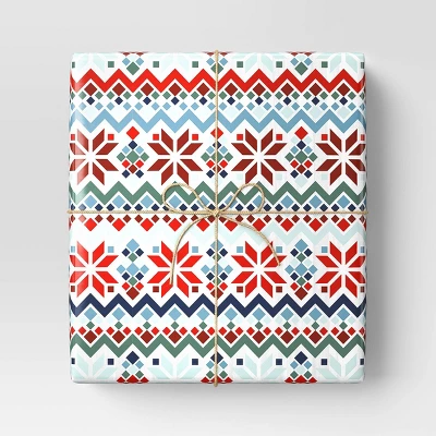 30” 90 Sq Ft Christmas Roll Wrap Scandinavian Sweater Pattern - Wondershop™ 3 30” 90 Sq Ft Christmas Roll Wrap Scandinavian Sweater Pattern - Wondershop™