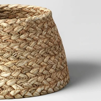 7" Natural Grass Woven Mini Christmas Tree Collar - Wondershop™: Wicker Style 4 7" Natural Grass Woven Mini Christmas Tree Collar - Wondershop™: Wicker Style - Image 2