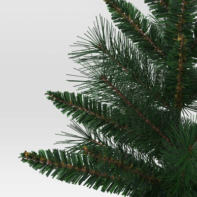 21" Christmas Tree With White Pot - Wondershop™ 4 21" Christmas Tree With White Pot - Wondershop™ - Image 2